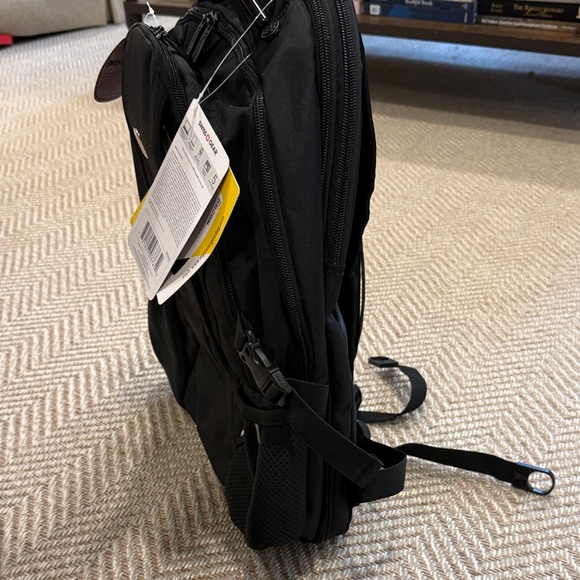 SwissGear Black Laptop Backpack, NWT - Picture 6 of 11